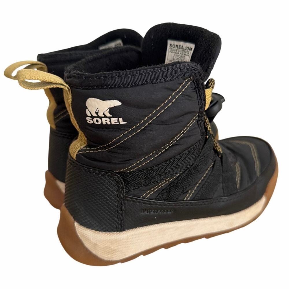 Sorel Whitney II kids Sz 11 Short Lace Waterproof Insulated Winter Boots